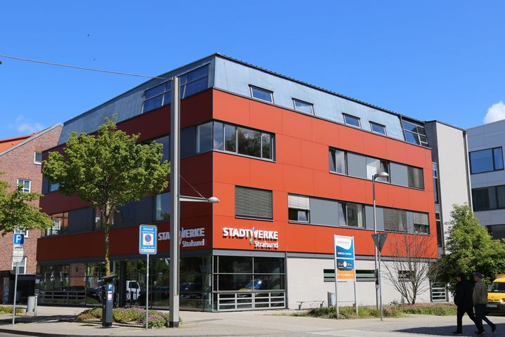 Wir sind für Sie da und freuen uns über Ihren Besuch in unserem Service-Center am Frankendamm 8 in Stralsund.