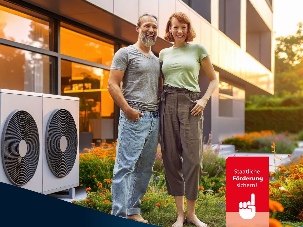 Ehepaar freut sich über Wärmepumpe mit Förderung-Insel-Rügen