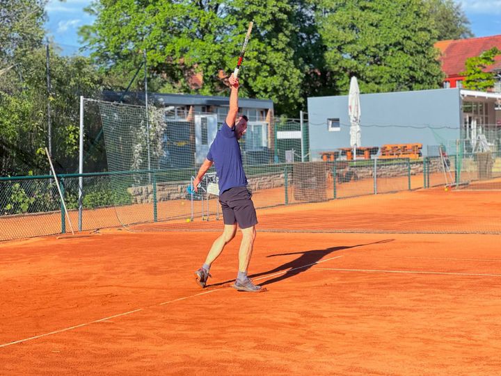 Tennisclub Blau-Weiß Stralsund Tennissport für Kinder und Erwachsene bietet der Tennisclub Blau-Weiß Stralsund