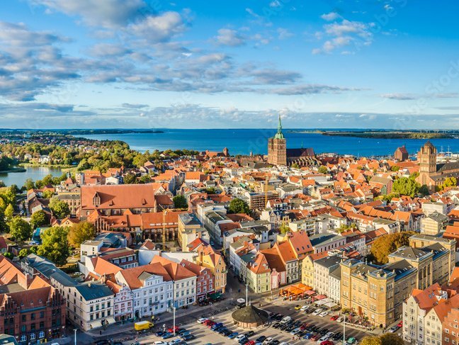 Stadtwerke Stralsund – Engagement für Sportvereine, Schulen & soziale Projekte in Vorpommern-Rügen für eine nachhaltige Zukunft.