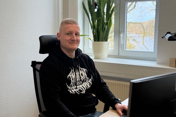 Seit 2022 ist Martin Ely als Vertriebsingenieur für Wärme und Energiedienstleistungen Teil des Teams. 
