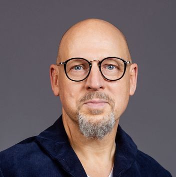 Ronald Zabel Ronald Zabel, Aufsichtsratsvorsitzender SWS Stadtwerke Stralsund GmbH